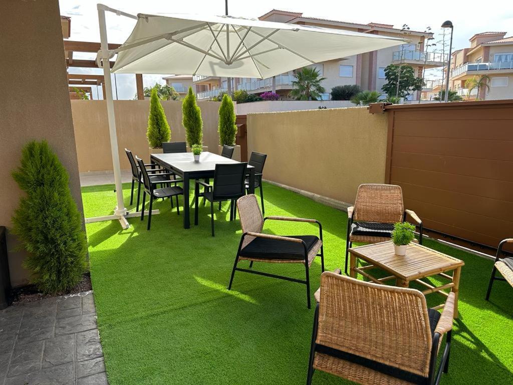 Golf Tenerife South XX Wheel Accessible Shower XX Free Wifi XX Private Pool 30 Degrees XX Two Terraces 30M2X60M2 Xxfree Parking XX Mountain View XX Flatscreen 65 Inch XX Сан-Мігель-де-Абона Екстер'єр фото