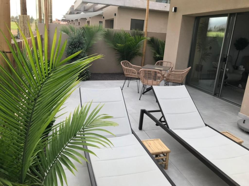 Golf Tenerife South XX Wheel Accessible Shower XX Free Wifi XX Private Pool 30 Degrees XX Two Terraces 30M2X60M2 Xxfree Parking XX Mountain View XX Flatscreen 65 Inch XX Сан-Мігель-де-Абона Екстер'єр фото